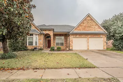 2306 Bear Run Road, Arlington, TX 76001 - Photo 1