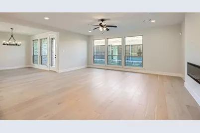 3505 Kings Court Drive, Lewisville, TX 75056 - Photo 2