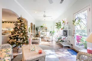 300 E Redbud Ln, Lancaster, TX 75146 - Photo 14