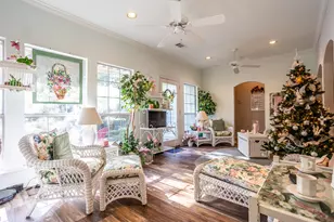 300 E Redbud Ln, Lancaster, TX 75146 - Photo 16