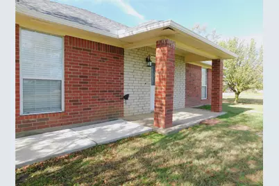 10971 Lakecrest Drive, Sanger, TX 76266 - Photo 6