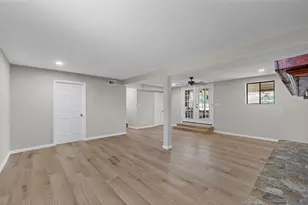 395 Hazelwood Ave, Waco, TX 76705 - Photo 12