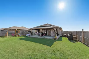 600 Cottage Row, Mabank, TX 75147 - Photo 16