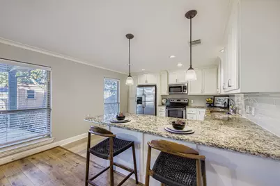 2801 Fairbrook Street, Irving, TX 75062 - Photo 8