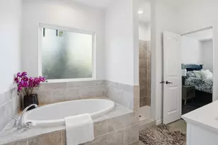 832 N Atkerson Ln, Euless, TX 76040 - Photo 24