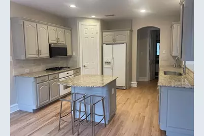 4223 Castle Rock Court, Irving, TX 75038 - Photo 6