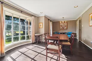 4005 Kerr Cir, Farmers Branch, TX 75244 - Photo 2