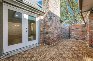 4006 St Christopher Ln, Dallas, TX 75287 - Photo 14