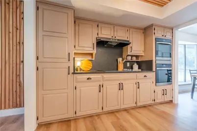 47 Bounty Road W, Benbrook, TX 76132 - Photo 12