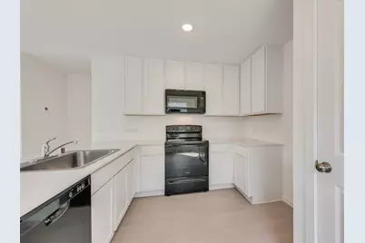 1337 Blazin Bronco Trail, Fort Worth, TX 76052 - Photo 10