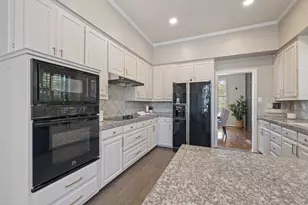 4134 Crossing Ln, Dallas, TX 75220 - Photo 10