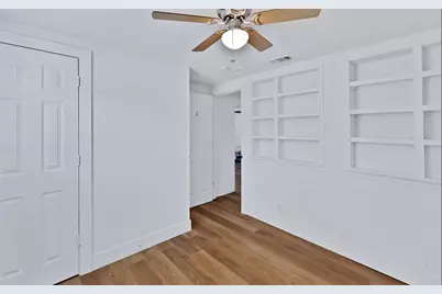 530 2nd Street, Grand Prairie, TX 75051 - Photo 10