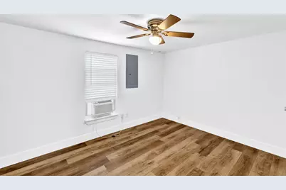 530 2nd Street, Grand Prairie, TX 75051 - Photo 16