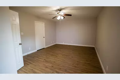1801 Pine Bluff Street, Paris, TX 75460 - Photo 12