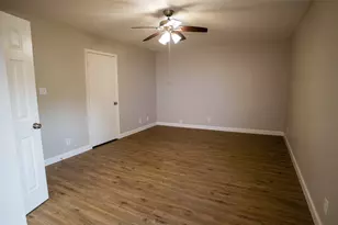 1801 Pine Bluff St, Paris, TX 75460 - Photo 12