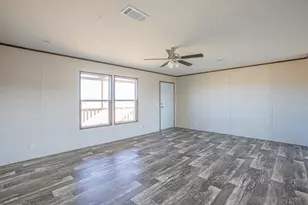 1057 Hopewell Rd, Bellevue, TX 76228 - Photo 4