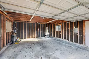 102 Gray Oak Ct, Euless, TX 76039 - Photo 28