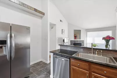 102 Gray Oak Court, Euless, TX 76039 - Photo 10