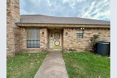7217 Fuller Circle, Fort Worth, TX 76133 - Photo 4