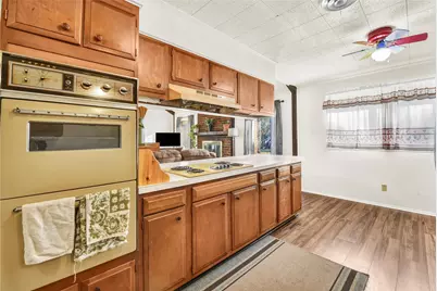 209 Lakeview Trail, Weatherford, TX 76087 - Photo 12