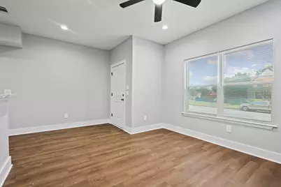 724 W Gandy Street, Denison, TX 75020 - Photo 8