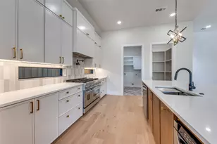 9409 Lenel Pl, Dallas, TX 75220 - Photo 10