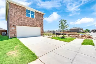 1707 Washington St, Princeton, TX 75407 - Photo 2