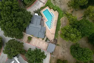 501 Arbor Creek Dr, Euless, TX 76039 - Photo 8