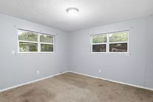 154 Cotillion Rd, Fort Worth, TX 76134 - Photo 8