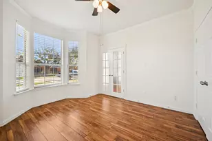 3873 Gillespie Dr, Carrollton, TX 75010 - Photo 32