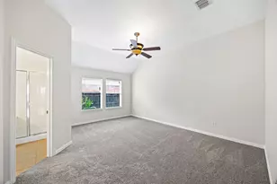 2804 Barco, Grand Prairie, TX 75054 - Photo 14