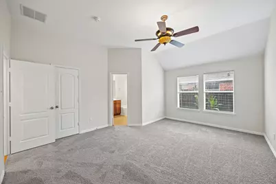 2804 Barco, Grand Prairie, TX 75054 - Photo 12