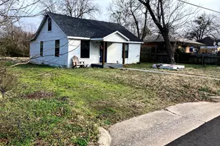 614 Beckworth St, Sulphur Springs, TX 75482 - Photo 2