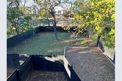 319 W Page Avenue, Dallas, TX 75208 - Photo 28