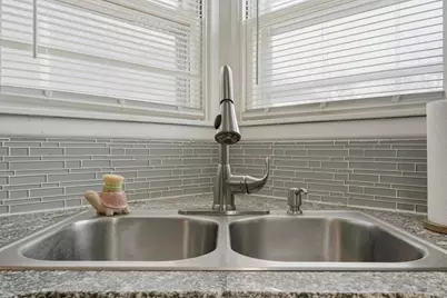 1457 S 18th Street, Abilene, TX 79602 - Photo 8