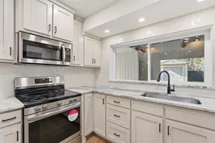 9938 John Flowers Rd, Wills Point, TX 75169 - Photo 8