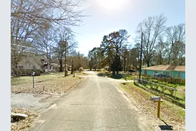 1121 Maple Street, Longview, TX 75602 - Photo 4