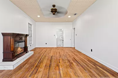 204 W Jones Street, Longview, TX 75602 - Photo 18