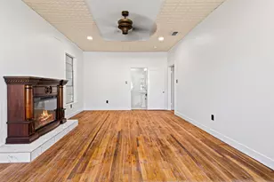 204 W Jones St, Longview, TX 75602 - Photo 18