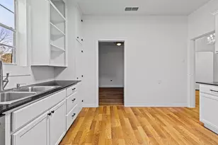 204 W Jones St, Longview, TX 75602 - Photo 20