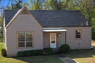 204 W Jones St, Longview, TX 75602 - Photo 2