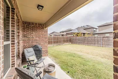 9041 Bronze Meadow Drive, Fort Worth, TX 76131 - Photo 4