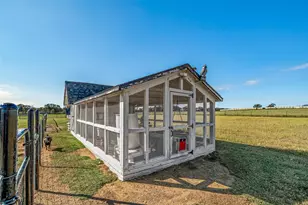 310 Runyan Rnch Rd, Tolar, TX 76476 - Photo 8