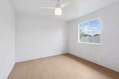 2002 Terracotta Court, Lewisville, TX 75067 - Photo 18