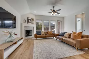 317 Foxthorne Way, Little Elm, TX 75068 - Photo 6