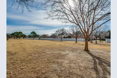 5313 Hibbs Drive, Fort Worth, TX 76137 - Photo 16