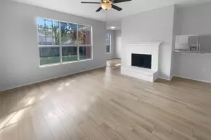 5420 Blue Water Lk Dr, Fort Worth, TX 76137 - Photo 10