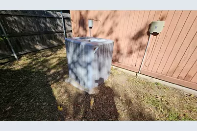 404 Lemon Drive, Arlington, TX 76018 - Photo 22