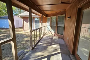 404 Lemon Dr, Arlington, TX 76018 - Photo 18