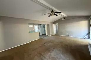 100 Post Oak, Hilltop Lakes, TX 77871 - Photo 6